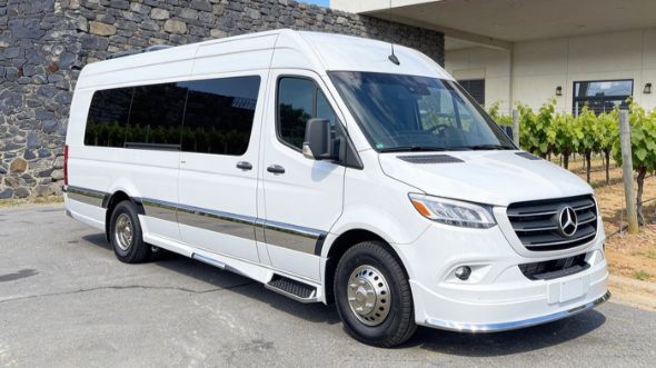 chesapeake corporate sprinter van service