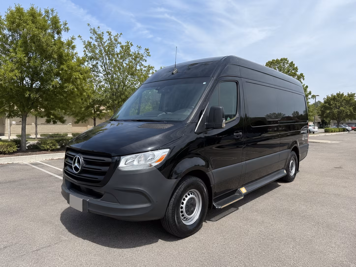 norfolk 18 passenger sprinter van