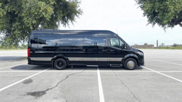 sprinter limousine norfolk